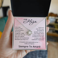 Load image into Gallery viewer, A Mi Hija Collar, Regalo Para Mi Hija de Mamá y Papá, Collar Nudo de Amor - Spanish Daughter Gift
