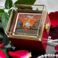 Load image into Gallery viewer, Gift for Mom from Family – To My Mom Love Knot Necklace with Message Card and Preserved Rose

