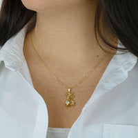 Load image into Gallery viewer, To My Daughter Necklace from Mom Daughter Gift for Christmas Birthday Giraffe Pendant Jewelry Stronger Braver
