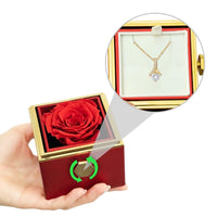 Load image into Gallery viewer, Regalo para mama de cumpleanos - Collar para Mama con Rosa Preservada - Caja de Lujo Giratoria
